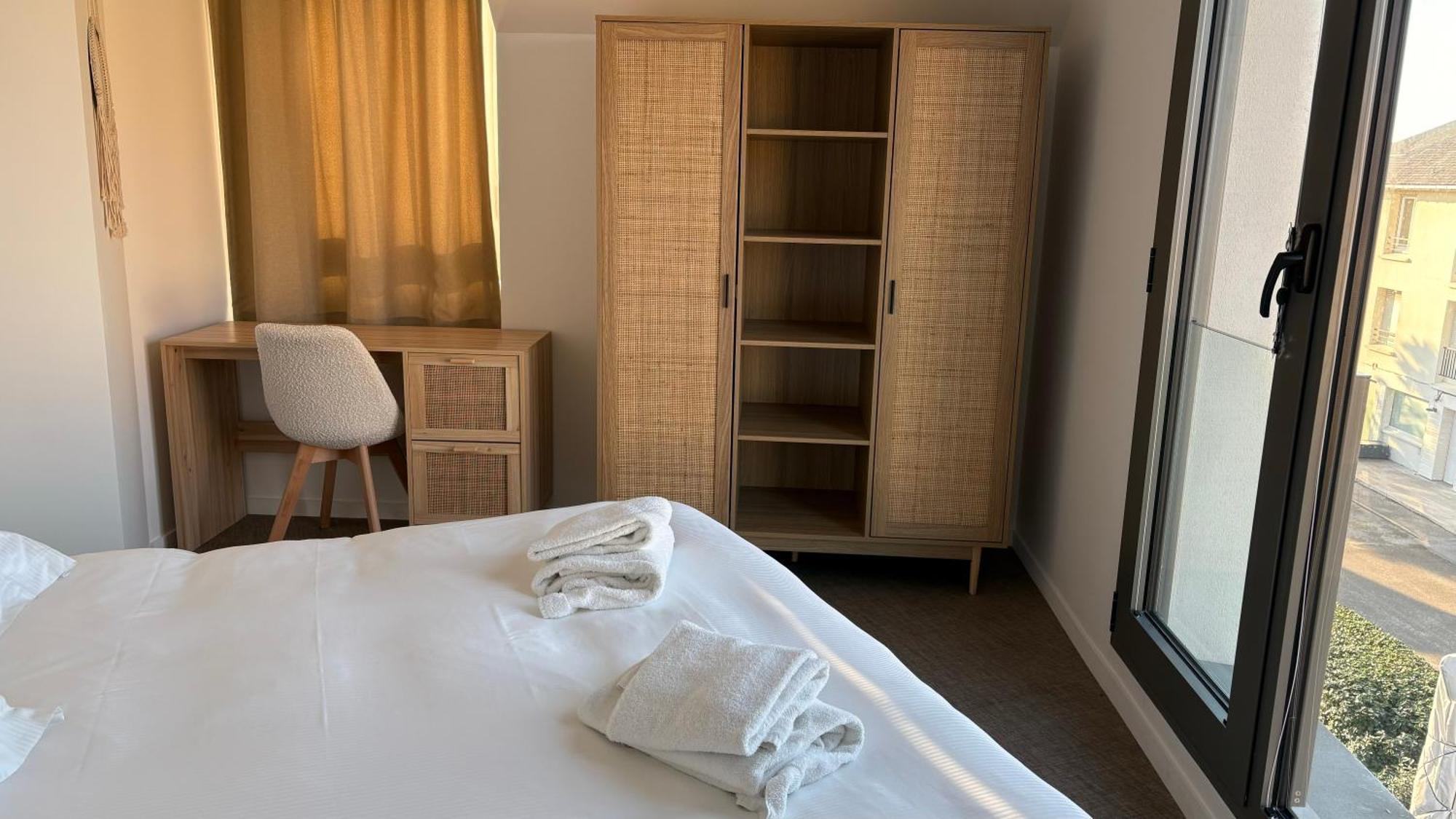 Logis- Hotel De La Baie De Wissant & Appartements Bagian luar foto