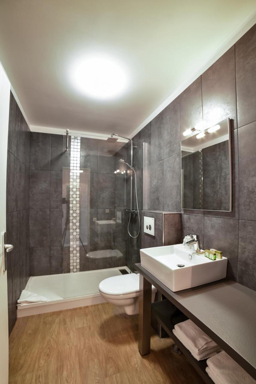 Logis- Hotel De La Baie De Wissant & Appartements Bagian luar foto